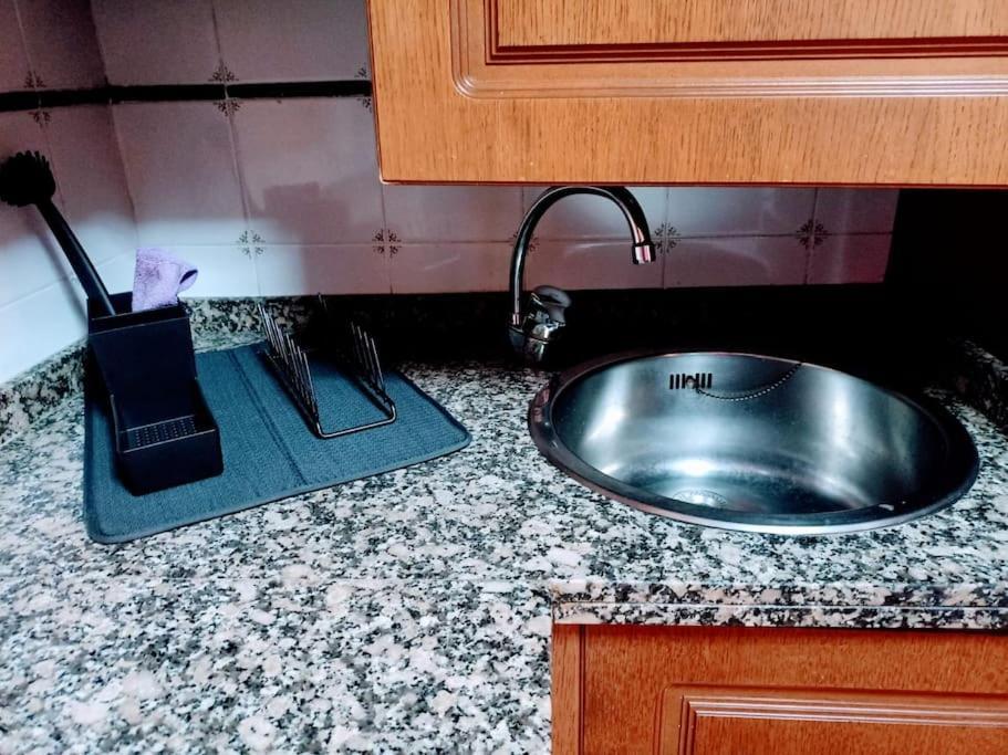 奥维耶多Apartamento Entre Estaciones公寓 外观 照片